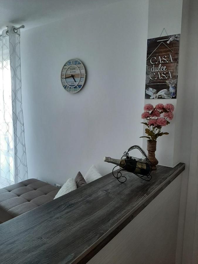 Chic Apartament Дева Екстер'єр фото